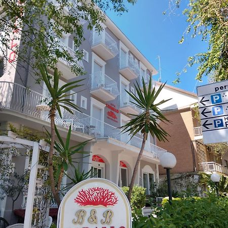 Hotel Corallo Garni Cattolica Exterior foto