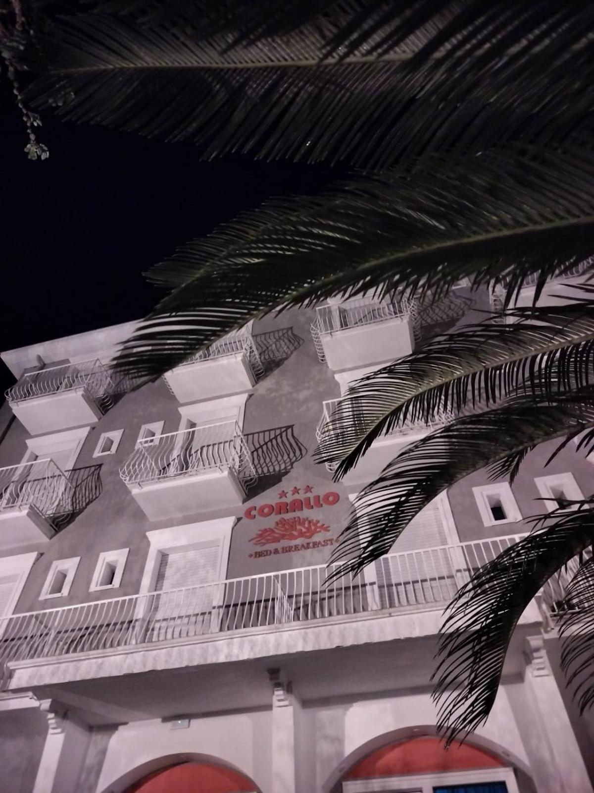 Hotel Corallo Garni Cattolica Exterior foto